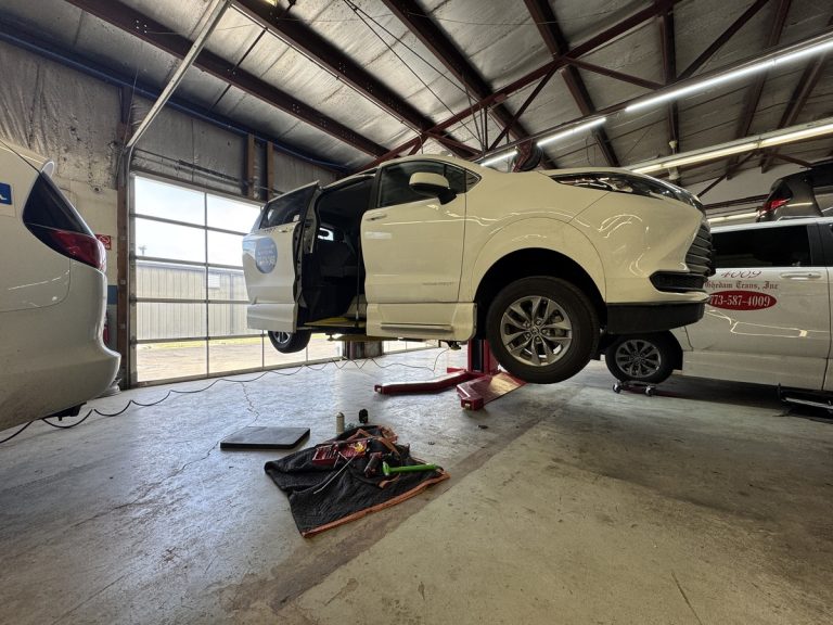 electrical issues repair commercial hybrid mobility vans (1)