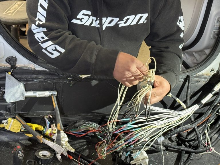 electrical issues repair commercial hybrid mobility vans (4)