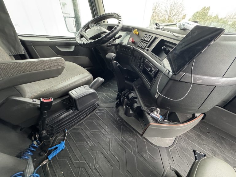 semitruck hand controls installation (2)